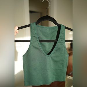 Athleta Aurora Seamless Crop Rib Tank Size XS